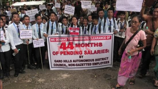 <b>Shillong</b>: A large number of people on Thursday came on the streets in Meghalaya's Tura town to demand the release of pending salaries of the Garo Hills Autonomous District Council (GHADC). The protest comes just days after chief minister Conrad K. Sangma announced that the government would ensure regular release of salaries of employees of autonomous district councils from November 1.