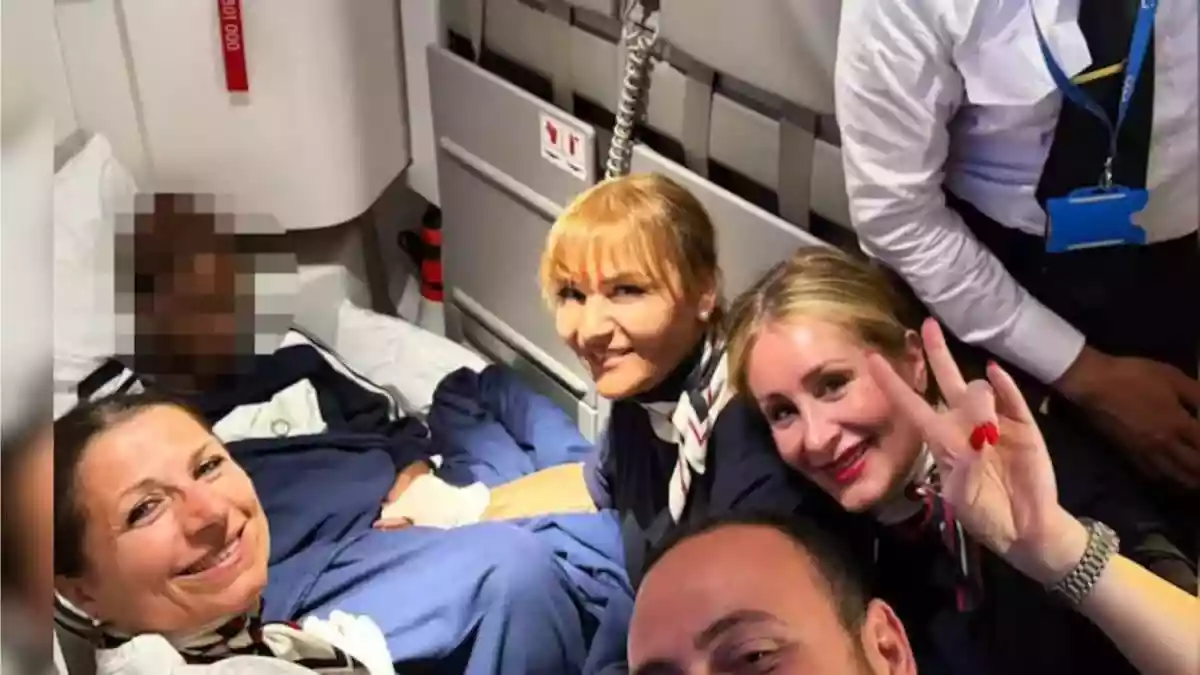 Passengers on a routine international flight got something no one expects to witness: a baby being born mid-air. The incident happened on an ITA Airways flight