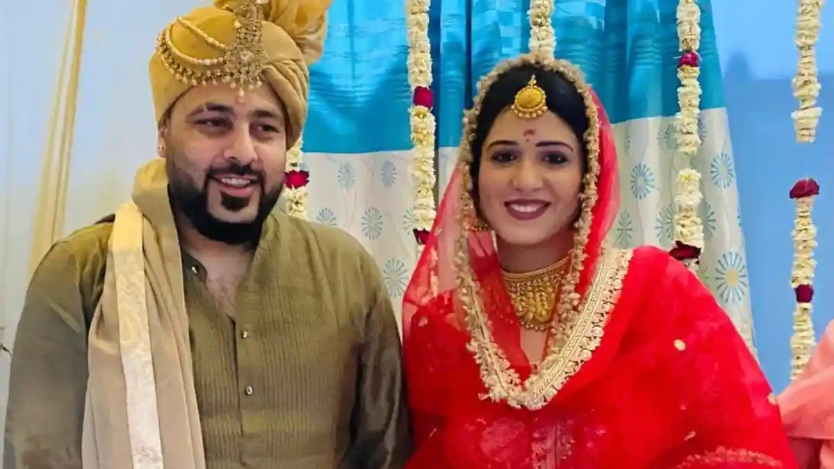 Singer-rapper Badshah has reportedly tied the knot with Punjabi actress and model Isha Rikhi. Recently, Isha’s mother, Poonam, took to her Instagram handle