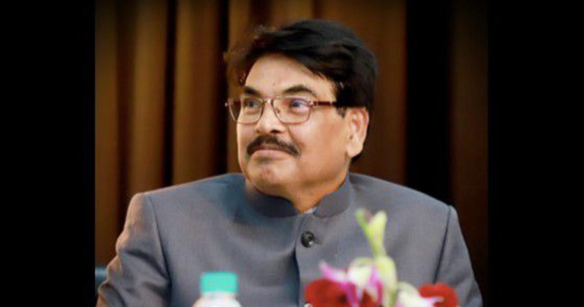 Bar Council halts NALSAR student enrolment over campaign against CJI