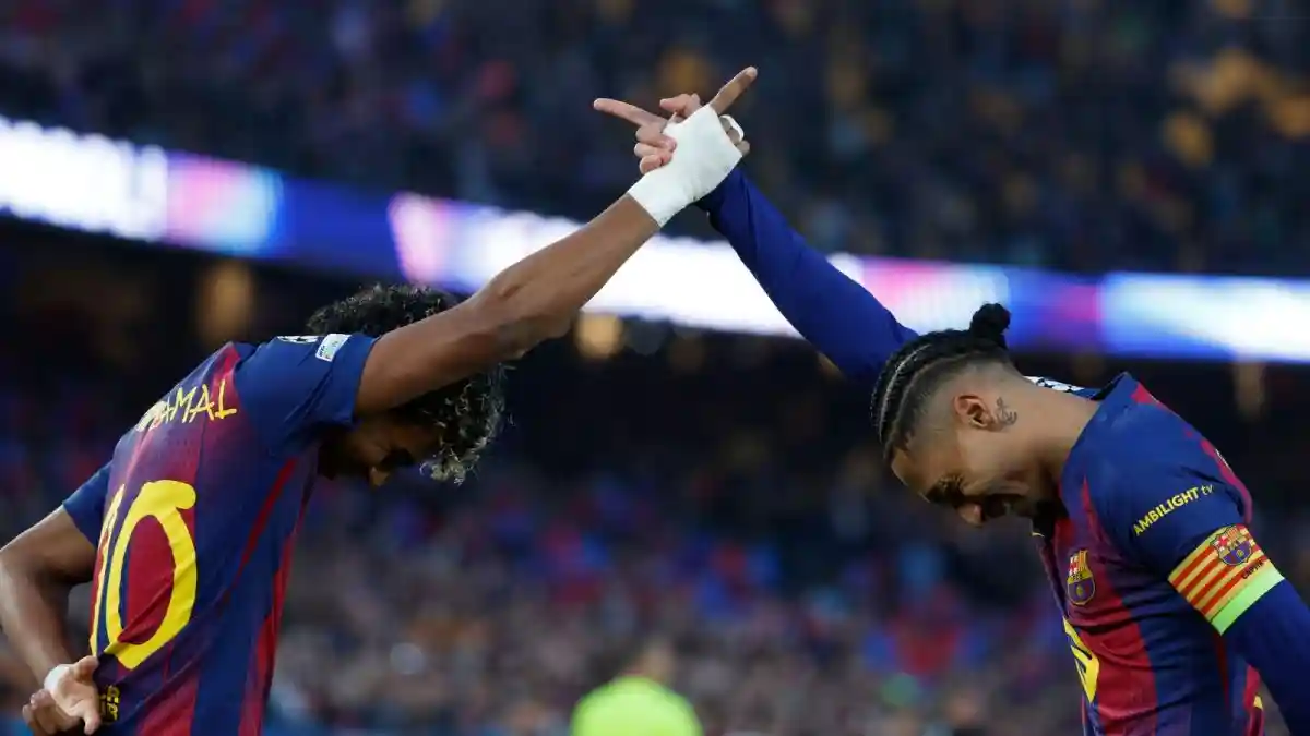 La Liga champions Barcelona moved into the quarterfinals of the UEFA Champions League with a commanding 7-2 win over Newcastle in the second leg of their Round