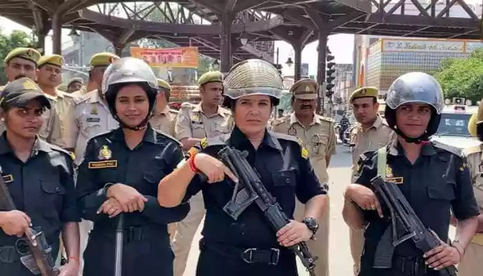 Bareilly division has been placed on high alert ahead of Dussehra festivities. The Uttar Pradesh government has ordered a 48-hour suspension of internet services starting 3 p.m. on Thursday. Security has been significantly increased in Bareilly division ahead of the Dussehra festivities, following recent clashes in the region. Police, PAC, and RAF personnel have been deployed across the streets of four districts, and drones are being used to monitor the area to ensure public safety during the celebrations.