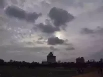 The city recorded clear skies, with daytime temperatures hovering around 26°C and night temperatures dipping to nearly 14°C