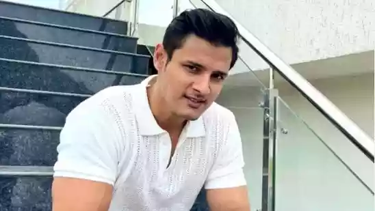 Splitsvilla 13 and Bigg Boss Marathi 3 fame Jay Dudhane was arrested at the Mumbai Airport on Sunday (January 4). As per the latest update by news agency PTI