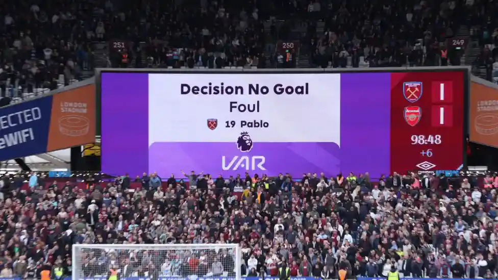 The most consequential decision in the history of the video assistant referee in the Premier League was played out over </b>four minutes 11 seconds of