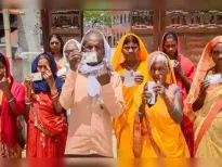 Bihar heads into its second and final assembly poll phase today, with 3.7 crore voters deciding the fate of 1,302 candidates across 122 constituencies