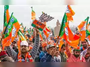 The survey, conducted across different education groups, indicates a consistent but narrow NDA advantage across most segments. Among voters with no formal