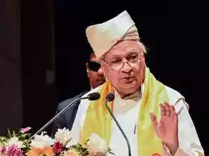 Bihar Governor Arif Mohammad Khan voiced disappointment regarding the controversy after Chief Minister Nitish Kumar removed a doctor's veil