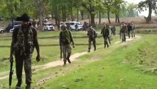 Bijapur: In a tragic encounter, two DRG personnel were martyred and seven Maoists killed during a major anti-LWE operation in the Bijapur–Dantewada