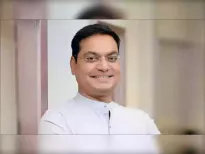 Omnichannel jewellery retailer Bluestone narrowed its net loss by 38.2% year-on-year (YoY) to Rs 52.1 crore for the quarter ended September 30