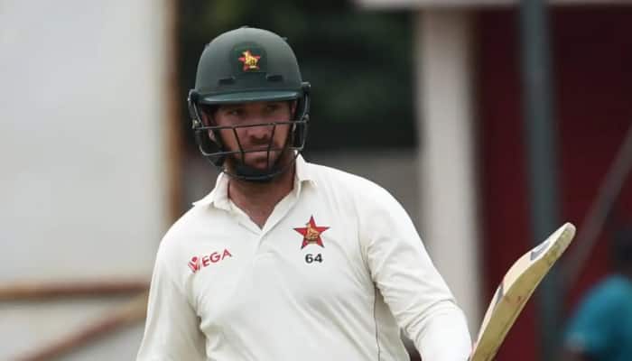 Brendan Taylor returns to Zimbabwe's Test side after a three-and-a-half-year ban, replacing Ben Curran for the second Test against New Zealand. Zimbabwe bat first after winning the toss. New Zealand lead the series 1-0 and remain without injured captain Tom Latham.