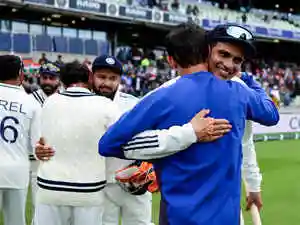 Brett Lee is highly impressed with Shubman Gill's captaincy. Gill recently led India in the Anderson-Tendulkar Trophy in England. He scored heavily and commanded respect. Lee compared Gill's leadership to Australian legends Ricky Ponting and Steve Waugh. Gill's tactical skills were crucial. He has now also been handed the ODI captaincy.Brett Lee is highly impressed with Shubman Gill's captaincy. Gill recently led India in the Anderson-Tendulkar Trophy in England. He scored heavily and commanded respect. Lee compared Gill's leadership to Australian legends Ricky Ponting and Steve Waugh. Gill's tactical skills were crucial. He has now also been handed the ODI captaincy.Former Australia tearaway Brett Lee is 