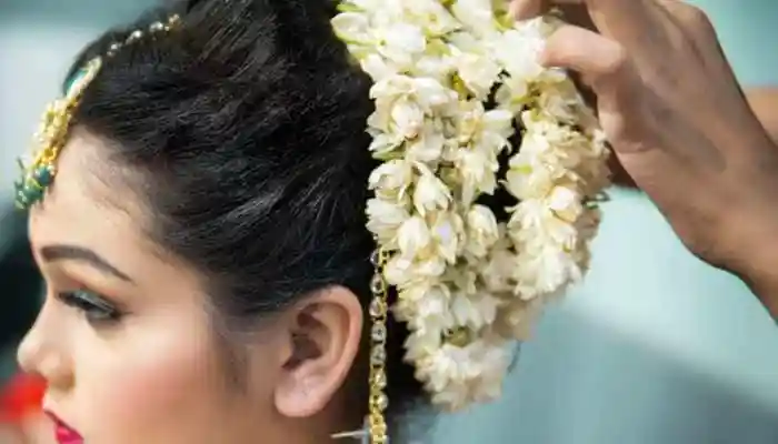Your bridal hair should make you feel gorgeous and free to enjoy every moment of your day, every day of your wedding celebrations! Brides to Be