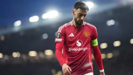 Manchester United captain Bruno Fernandes expressed his disappointment and sadness over the club's willingness to let him leave for Saudi Arabia