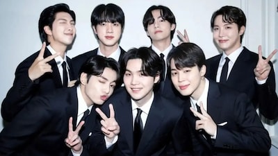 BTS leader RM has once again captured ARMY's hearts with a deeply personal letter shared on Weverse. Known for his poetic lyricism and moving words, RM has a gift for expressing emotions that resonate with millions. On August 22, he posted a heartfelt update written from the terrace of the home he currently shares with Jin, SUGA, J-Hope, Jimin, V, and Jungkook in Los Angeles, where the group has been living together while working on their post-military comeback album.