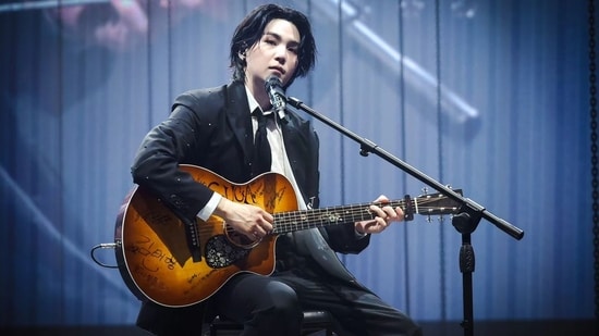 BTS' Suga talked about thinking about how he would greet his fans after his social service was complete. Suga joined the social service in 2023. BTS member Suga, aka Min Yoongi, on Saturday penned his first note as he got discharged from his social service. Taking to Weverse, Suga thanked the BTS ARMY for 