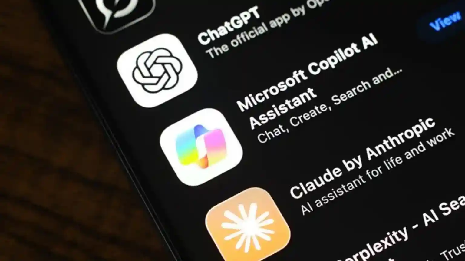 For many businesses their website is a vital shopfront, so losing 140 million visits in a single year would be a big problem. That's what happened to HubSpot