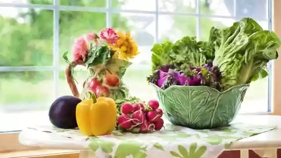 Feeling bloated, tired, or just not your best even after eating “healthy”? It could be your gut trying to tell you something