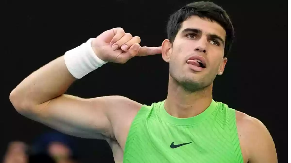 World No. 1 Carlos Alcaraz made it to his first-ever Australian Open Final, defeating third seed Alexander Zverev in a 5-hour-long game on Friday