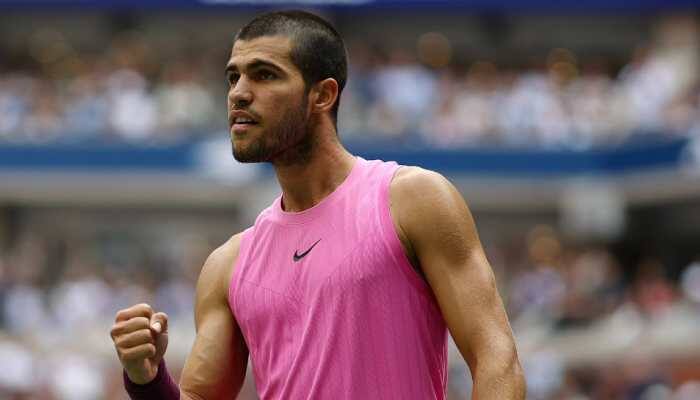 Carlos Alcaraz will face Jannik Sinner in a blockbuster US Open 2025 final and he has a golden opportunity to become the first man in the Open Era to achieve a massive feat. World No. 2 Carlos Alcaraz overcame legendary Novak Djokovic 6-4, 7-6(4), 6-2 to reach the US Open 2025 final. It's the seventh major final and second in New York for Alcaraz who is chasing history at the US Open.