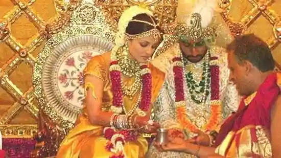 Celebrated designers Abu Jani and Sandeep Khosla regularly create buzz with their innovative designs for their eponymous label, whether on the runway or while dressing the crème de la crème of celebrities. The designer duo appeared on The Namrata Zakaria Show on September 25, discussing various personal and career highlights, including the outfits they designed for celebrity weddings.