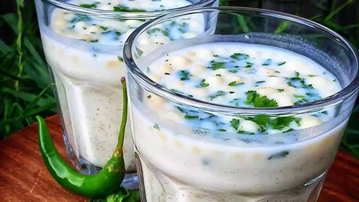 As temperatures rise, staying hydrated becomes just as important as staying cool. The good news is that you don’t need complicated ingredients or hours in