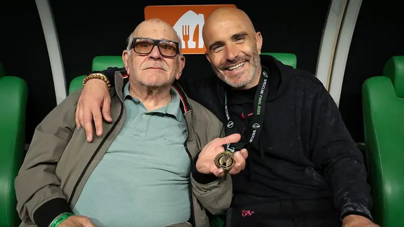 Chelsea manager Enzo Maresca has dismissed sympathy for Raheem Sterling and Axel Disasi, saying his father has more of a 