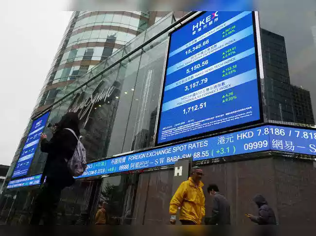Chinese tech manufacturers rush to list in Hong Kong