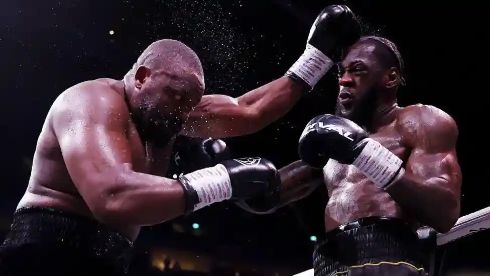 Derek Chisora suffered a points defeat by Deontay Wilder in a wild heavyweight contest at London's O2 Arena in what is expected to be his final professional
