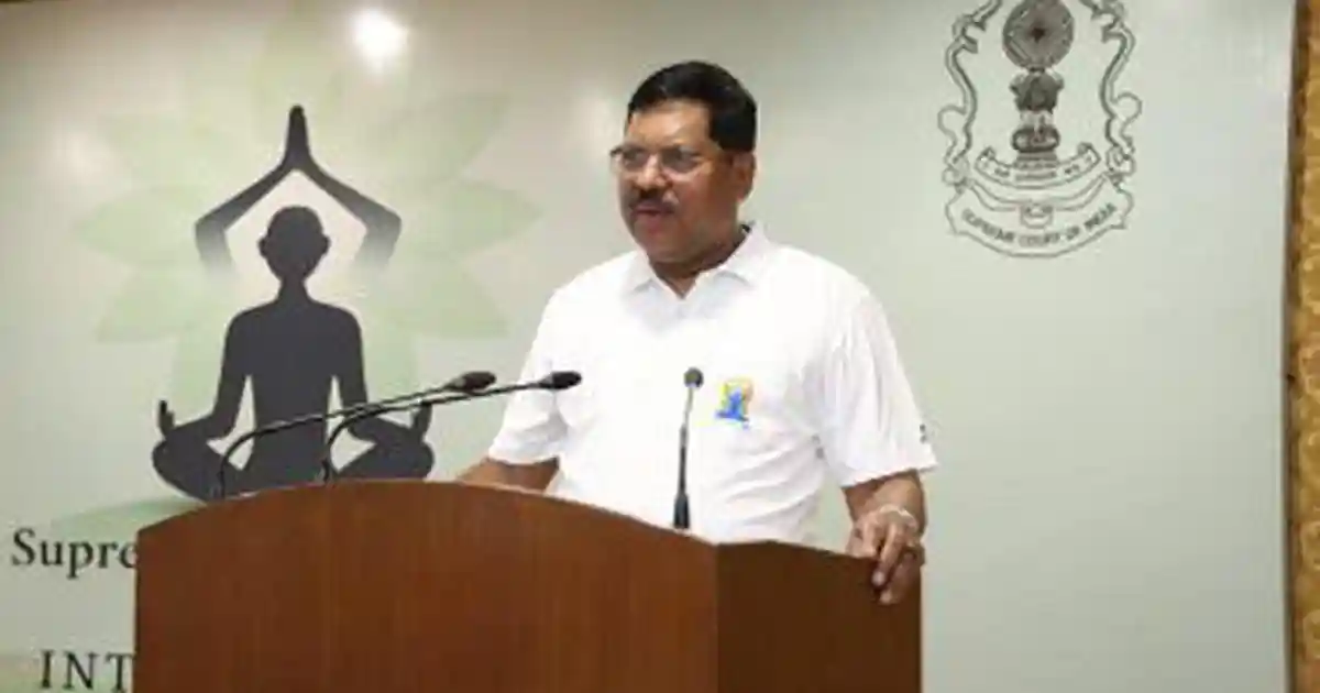 Civil rights organisations on Thursday condemned the recent attempted attack on Chief Justice BR Gavai, describing the incident as “a direct threat to constitutional morality and social harmony”, The Hindu reported. Three organisations – Civil Rights Initiative Internationale, Samooha Secular Writers Forum and the National Justice Political Front-India – in a press conference at the Press Club in Hyderabad said that lawyer Rakesh Kishore attempting to allegedly throw a shoe at Gavai was an incident of “national shame”.Civil rights organisations on Thursday condemned the recent attempted attack on Chief Justice BR Gavai, describing the incident as “a direct threat to constitutional morality and social harmony”, The Hindu reported.Three organisations – Civil Rights Initiative Internationale, Samooha Secular Writers Forum and the National Justice Political Front-India – in a press conference at the Press Club in Hyderabad said that lawyer Rakesh Kishore attempting to allegedly throw a shoe at Gavai was an incident of “national shame”.