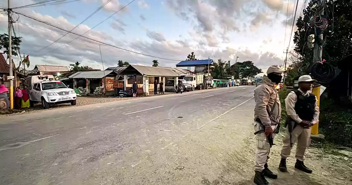 Clashes erupted between police personnel and protesters in Manipur’s Imphal West district after thousands defied orders prohibiting public gatherings to take
