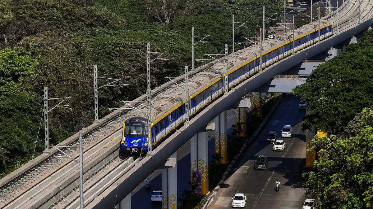 Come October 8 and Mumbaiites will be able to travel from south Mumbai to the suburbs directly on Metro-3. As the stations on the aqua line get ready, here are some key points of the Mumbai Metro line 3 that you need to know. 1. Metro Line 3 is the first underground line in Mumbai.Come October 8 and Mumbaiites will be able to travel from south Mumbai to the suburbs directly on Metro-3.As the stations on the aqua line get ready, here are some key points of the Mumbai Metro line 3 that you need to know.1. Metro Line 3 is the first underground line in Mumbai.2. It will connect Cuffe Parade business district in south Mumbai to SEEPZ and Aarey in the north-central with 26 underground stations and one at-grade station.3. It is around 34 km long.4. On October 8, the remaining 11 underground stations from Science Museum Station to Cuffe Parade Station section will become operational.<strong>ALSO READ | Mumbai Metro-3 To Slam Brakes On CSMT-Cuffe Parade Cabs? Metro Rail Vs Taxis, Let The Race Begin</strong>