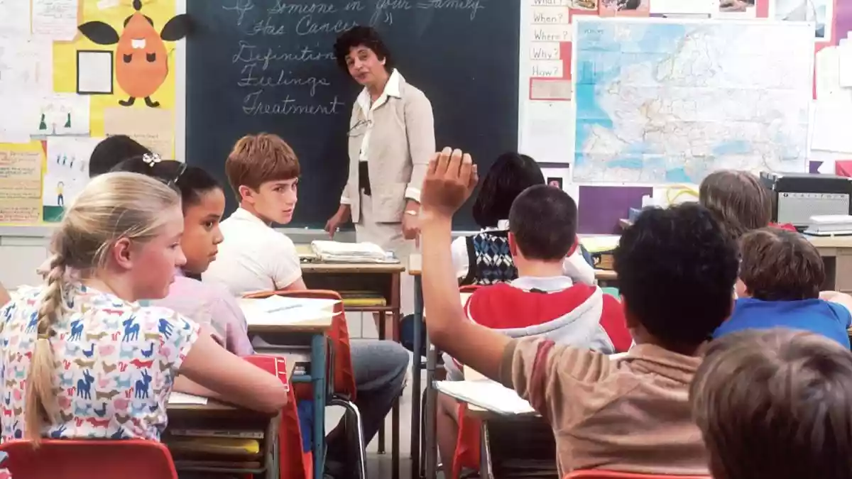 Comfortable, Ergonomic Furniture In School Can Help Kids Learn Better, Here's How