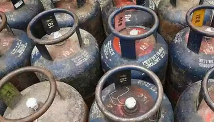 The pricing of LPG is determined based on fluctuations in international crude oil prices and the exchange rate of the Indian rupee against the US dollar
