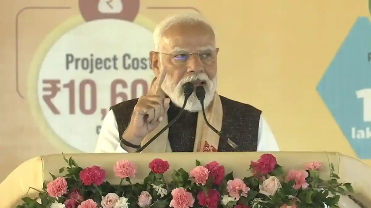 Prime Minister Narendra Modi on Sunday accused the Congress of ignoring the problems faced by farmers, saying they created such a mess that the Bharatiya