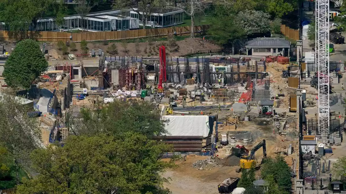 Construction on Trump’s White House ballroom can continue