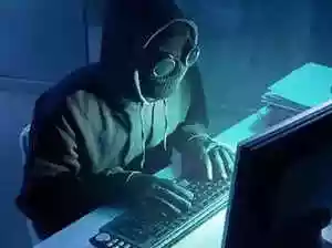 Couple forced to stay on video call for 3 days