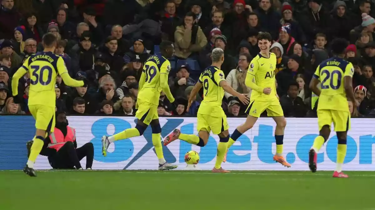 Crystal Palace Vs Tottenham Hotspur