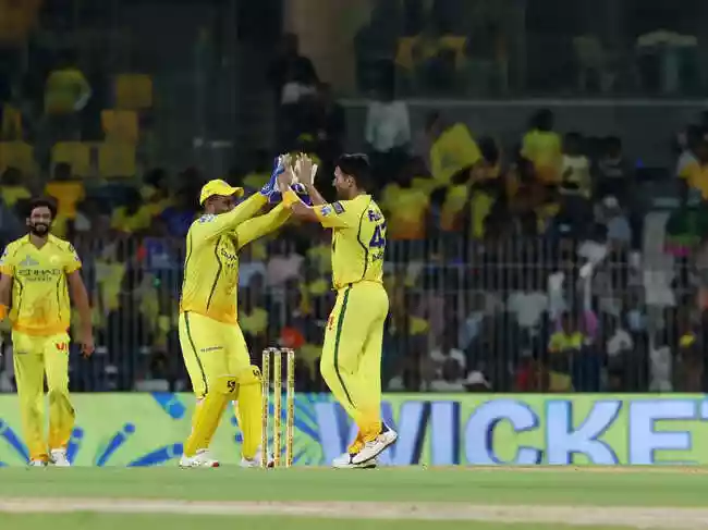 Former India captain Sunil Gavaskar points to Chennai Super Kings' bowling as a major worry for the season. He suggests the team might need to score over 225