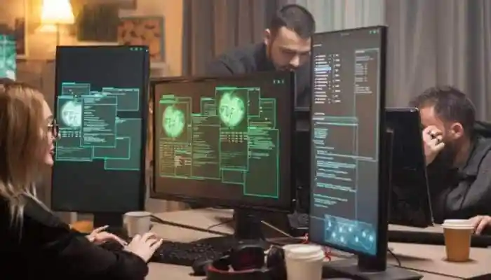 The company advised users to avoid installing applications from unknown sources and to download emergency apps only from official app stores