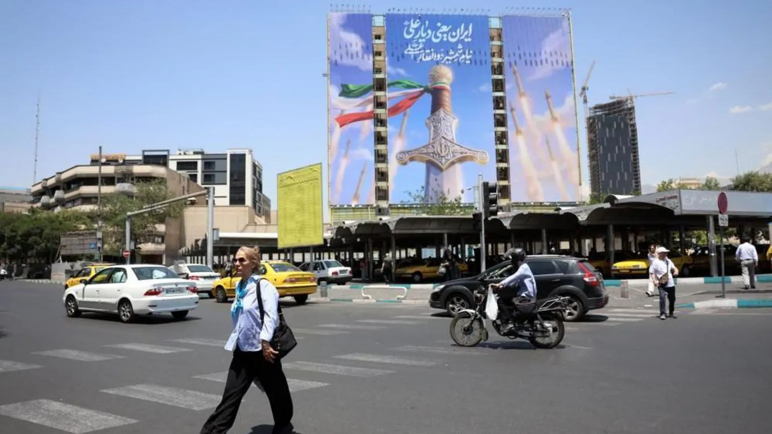 A deal with the US to end fighting in Iran is close and includes reopening the Strait of Hormuz, Iran's Foreign Minister has said