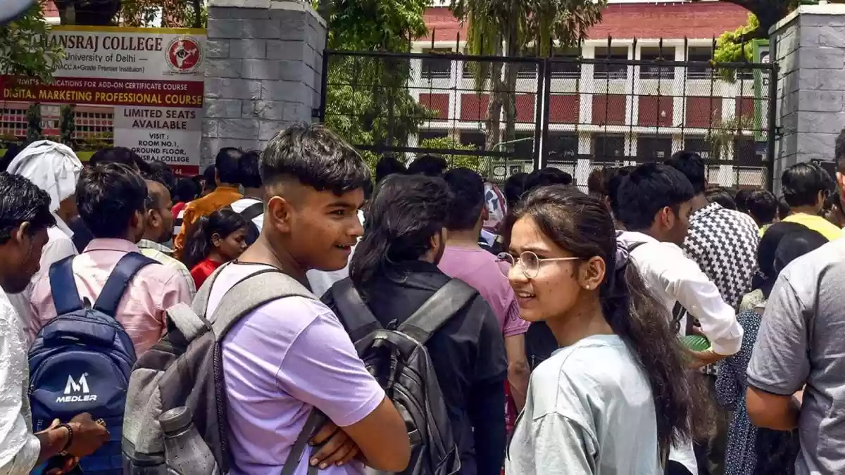 A major controversy has erupted at Delhi University’s Hansraj College after around 30 students, including four elected student union office-bearers