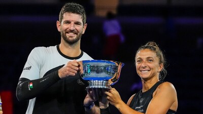 Defending champions Sara Errani and Andrea Vavassori retained their US Open mixed doubles with their win over Iga Swiatek and Casper Ruud on Thursday to clinch the top prize in the revamped edition of the event. The Italian duo of Errani and Vavassori posted a 6-3, 5-7, 10-6 victory over the Polish-Norwegian Swiatek and Ruud to claim the $1m prize money on offer.
