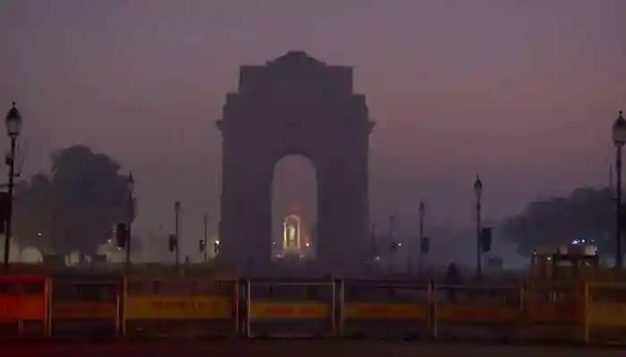 Most areas in the national capital reported 'very poor' air quality, while several locations recorded 'poor' category levels. The national capital continued to