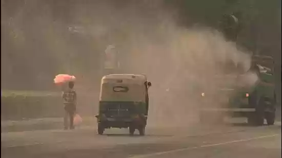 <b>New Delhi:</b> Air quality in the national capital deteriorated further on Sunday morning, with the AQI climbing to 391 at 8 am — the