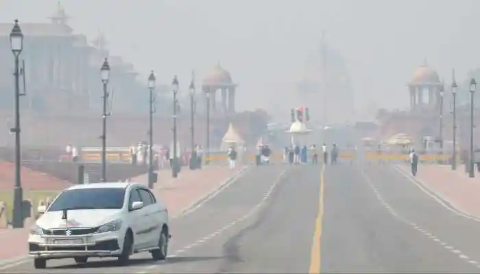 Delhi's AQI hit 428 (Severe), triggering GRAP Stage III. Non-essential C&D is banned, and all BS-III petrol/BS-IV diesel four-wheelers are prohibited in
