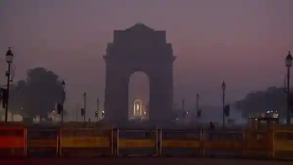 Delhi woke up to less polluted air and a clear sky on Saturday morning, a day after the year's first rain, which was also the highest January rainfall in two