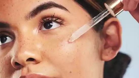 Dealing with persistent dark spots, uneven skin tone, or stubborn hyperpigmentation, whether from melasma, sun exposure, or acne scars