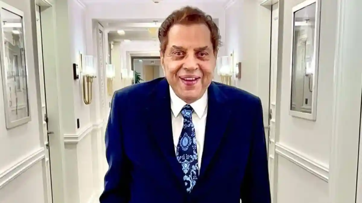 Dharmendra Complained Of Breathlessness