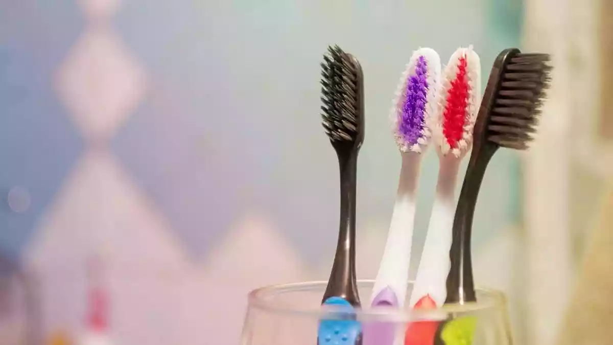 Most people don’t really think about their toothbrush beyond using it twice a day. You pick one up, use it for months, and only replace it when it starts